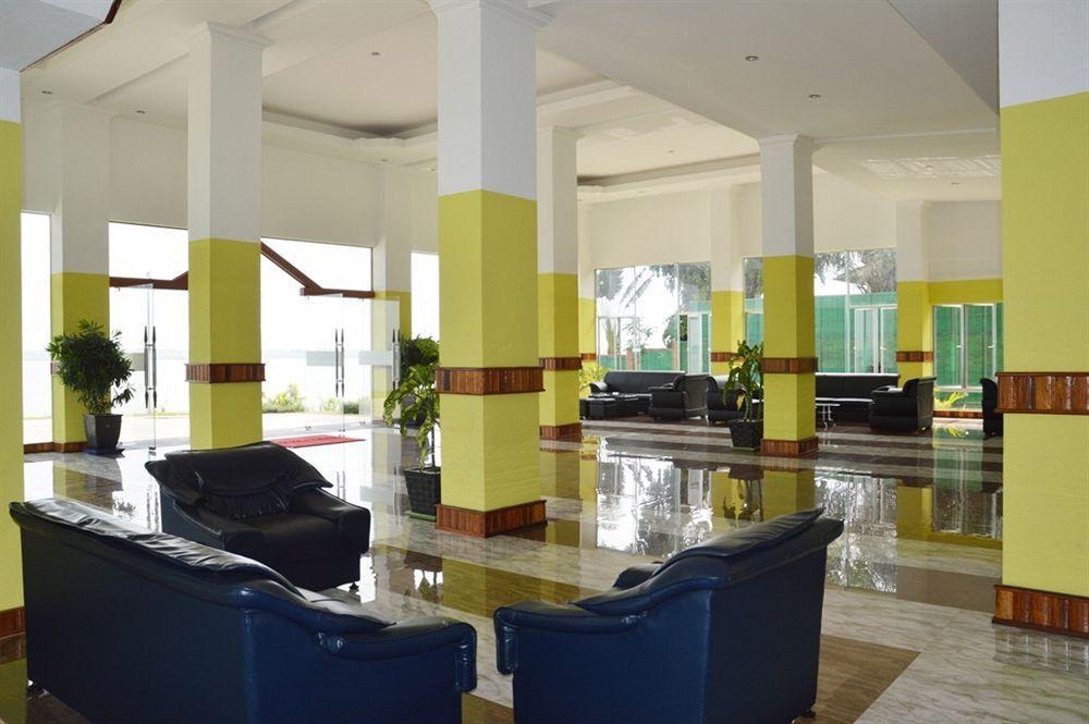 High Sky Hotel Phnom Penh Exterior foto